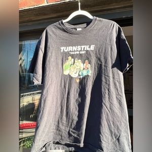 Mens XL Turnstile black tee